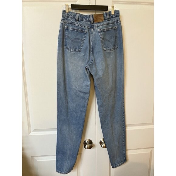 Y2K Levi's Jeans Womens High Rise Tapered Leg Mom Distressed - Picture 2 of 10